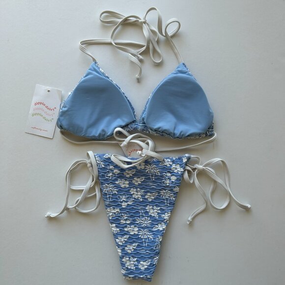 Dippin’ Daisy’s Palm top & Bondi bottom - Picture 2 of 4